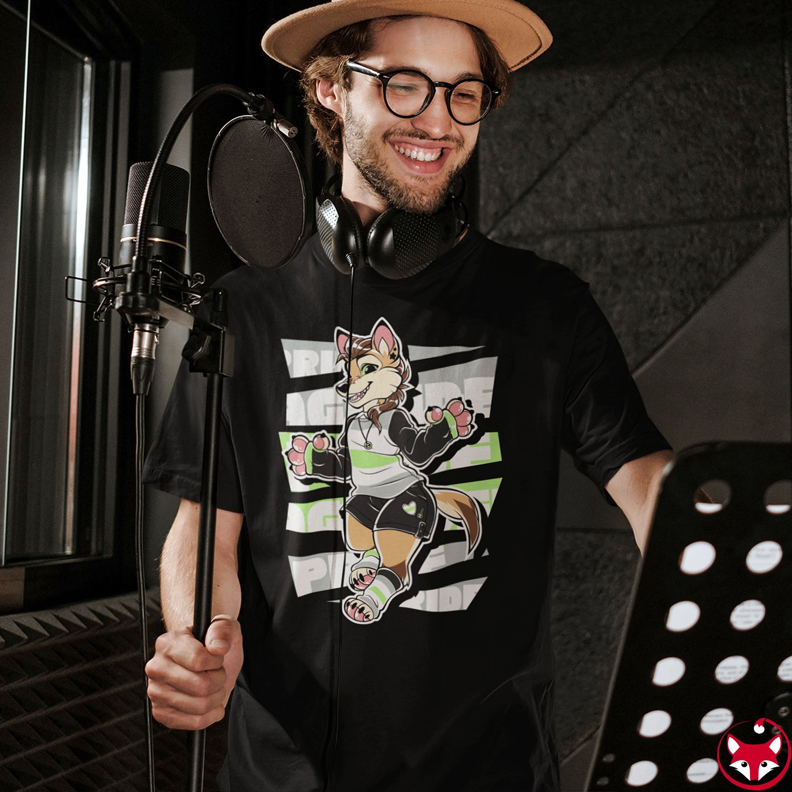 Agender Pride Luca Coyote - T-Shirt T-Shirt Artworktee 