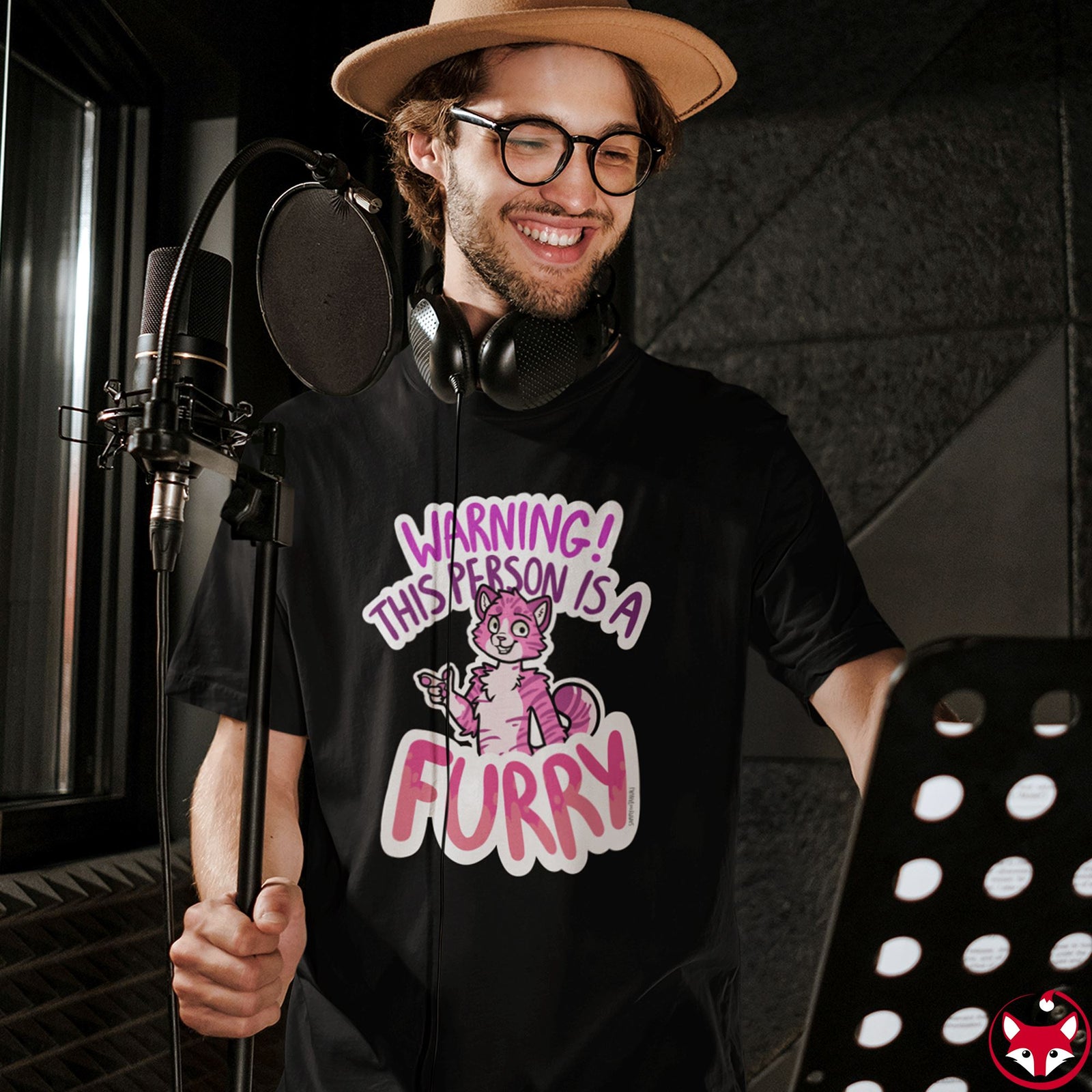 Pink Cat - T-Shirt T-Shirt Sammy The Tanuki 