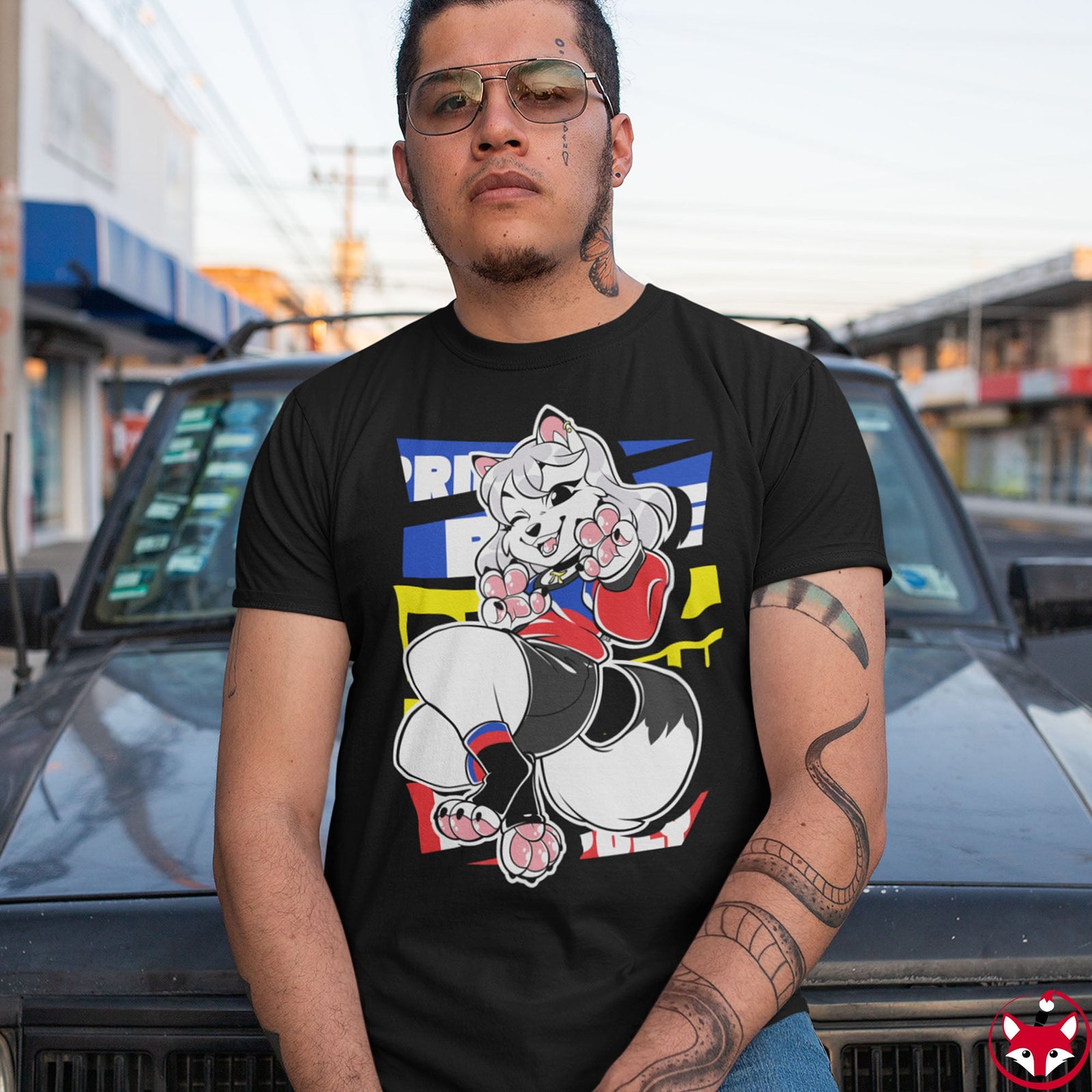 Polyamorous Pride Riley Arctic Fox - T-Shirt T-Shirt Artworktee 